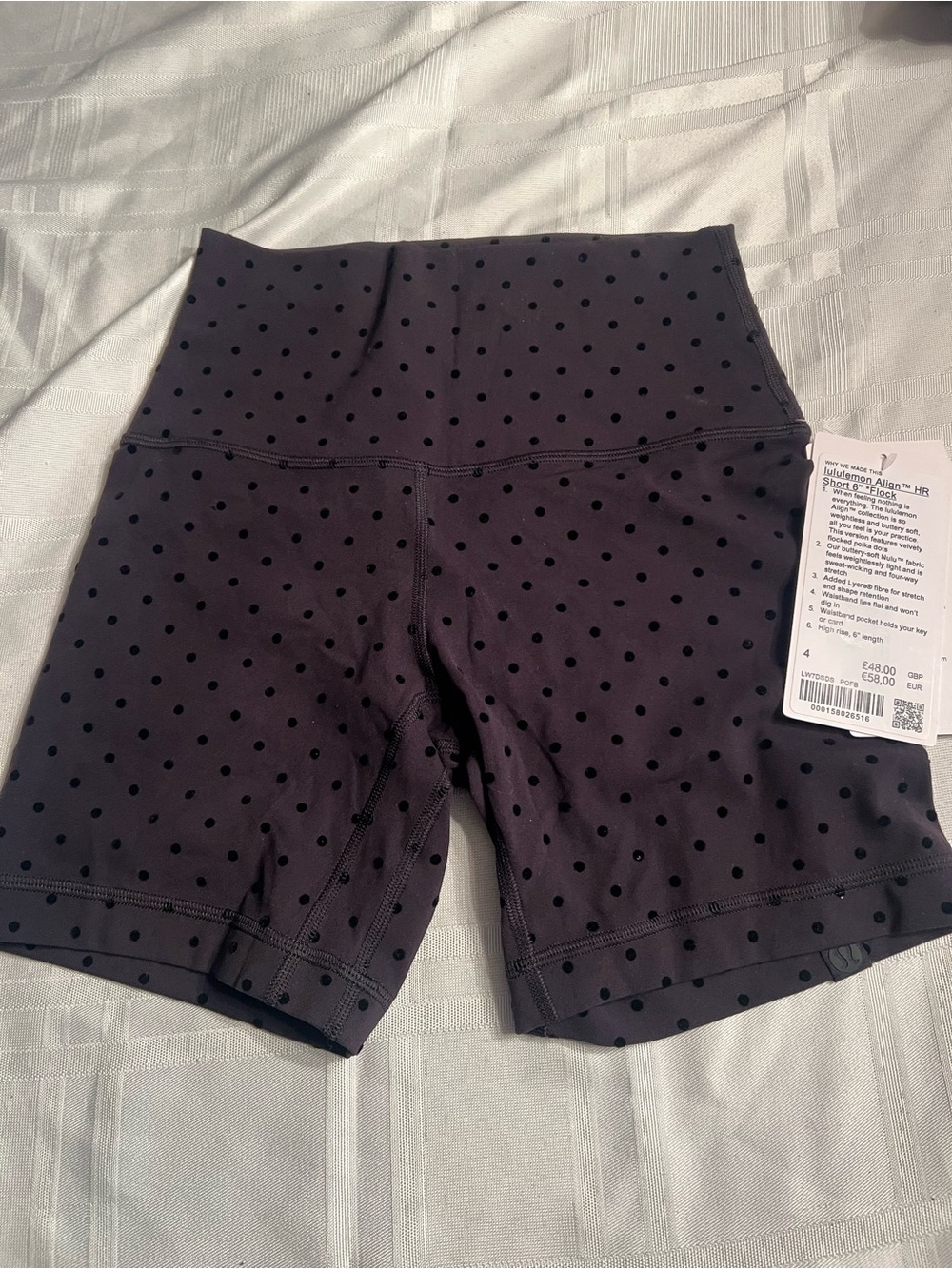 Lululemon Polka flock align shorts size 4- nwt
